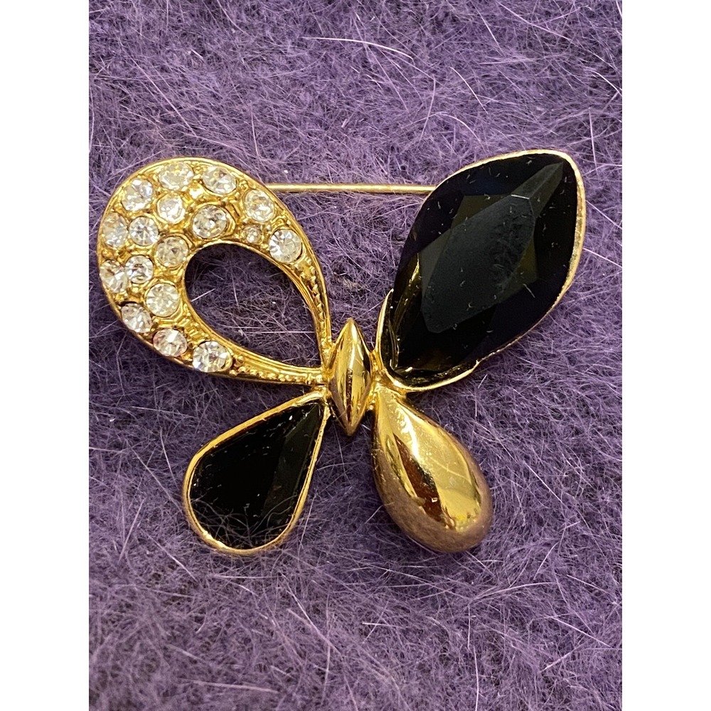 Vintage Hallmark Swarovski Butterfly  Brooch Black Crystals Rhinestones Goldtone